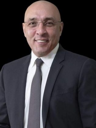 Photo of author Essam Youssef